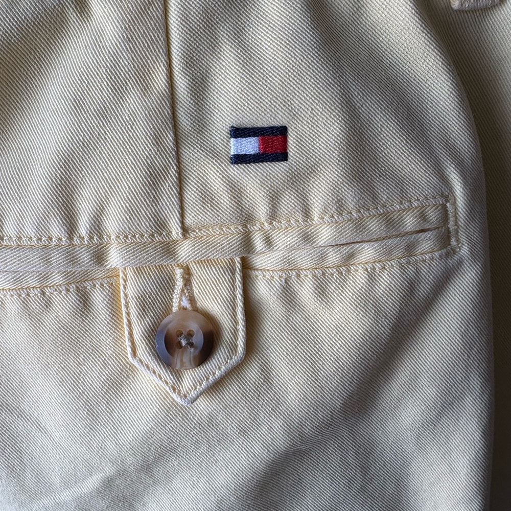 VTG Men’s Tommy Hilfiger Yellow Pleated Pants Size 34/32 - Picture 5 of 5